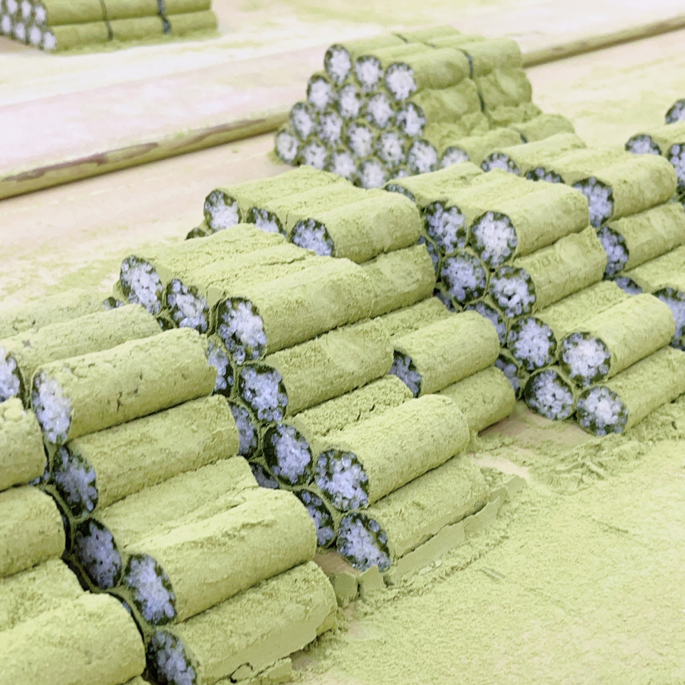 Momijiya Matcha Gokabo 15 pieces (Roasted Soya Flour Sweets)