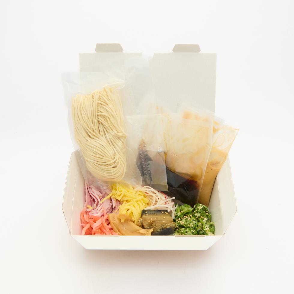 Monohon製日本産小麦麺の冷やし中華 （自家製ゴマだれ＆レモン醤油だれつき）