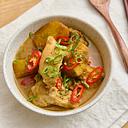 Hong Kong Style Curry Chicken 600g  (Serves 2)