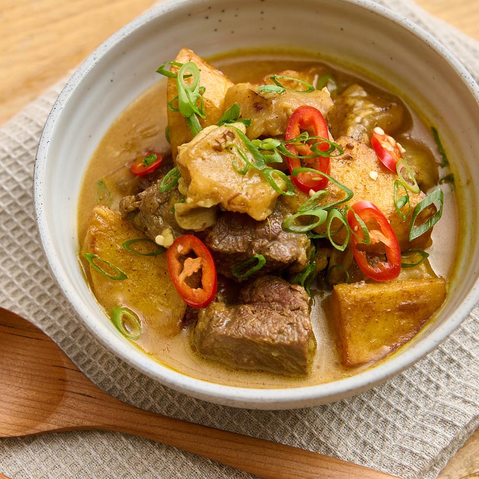 Beef flank and tendon curry 600g (Serves 2)